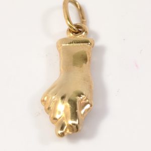 14K Yellow Gold Sign of the Fig Hand Pendant Charm